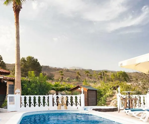 Дом отдыха La Del Morro *